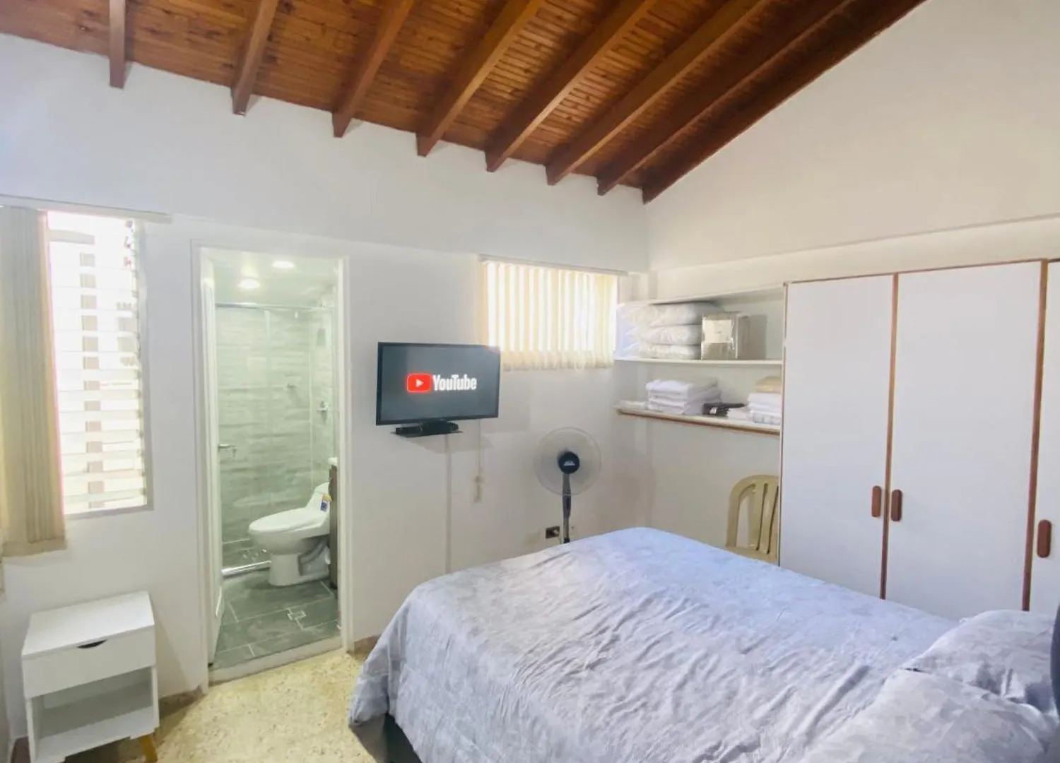Elegante Apartamento En Laureles Medellín Lägenhet